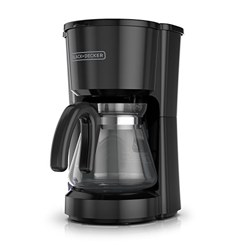 BLACK+DECKER 5-Cup Coffeemaker (CM0700BZ)
