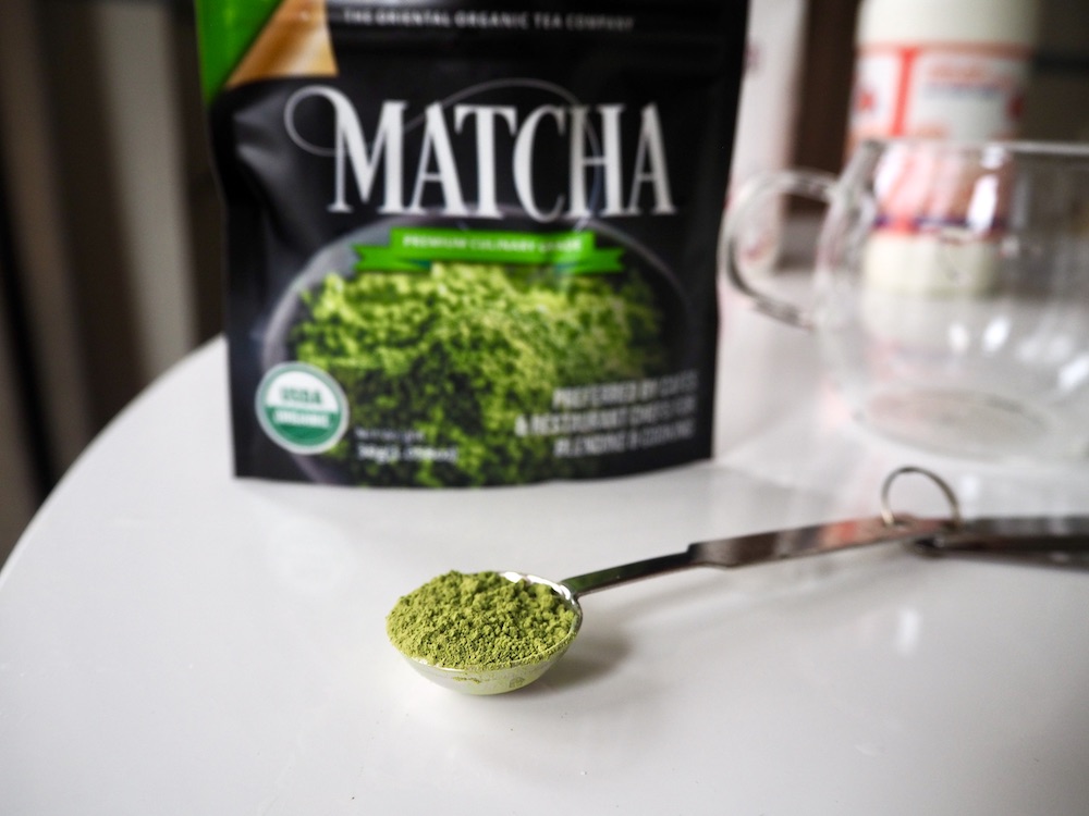 Matcha latte ingredients