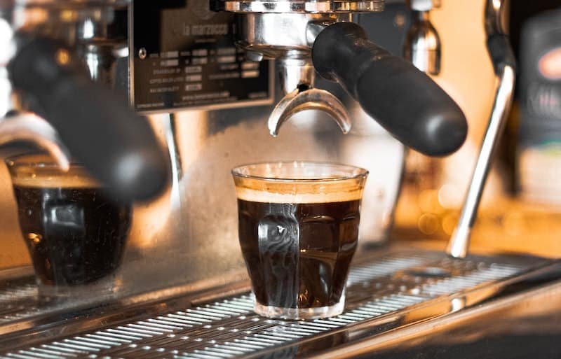 How Many Ounces is in a Shot of Espresso? 