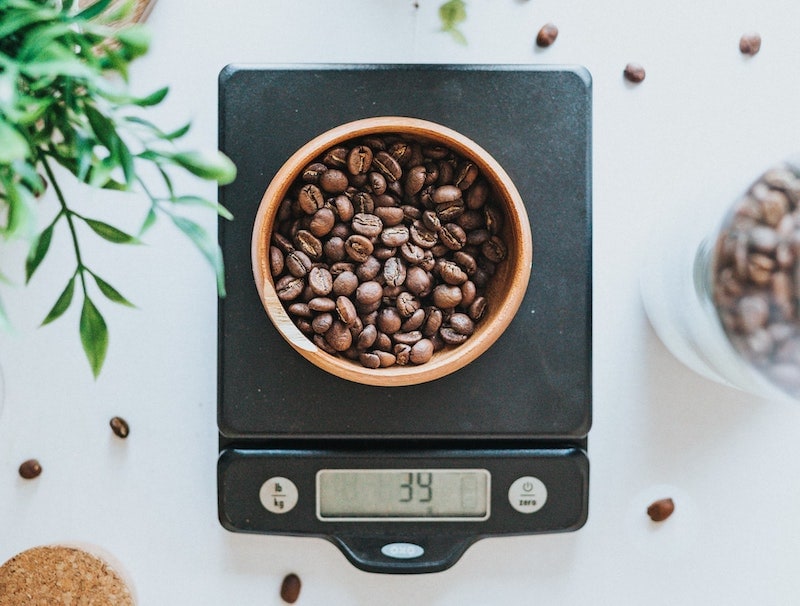 how-big-is-a-coffee-scoop-tips-for-measuring-your-coffee-coffee