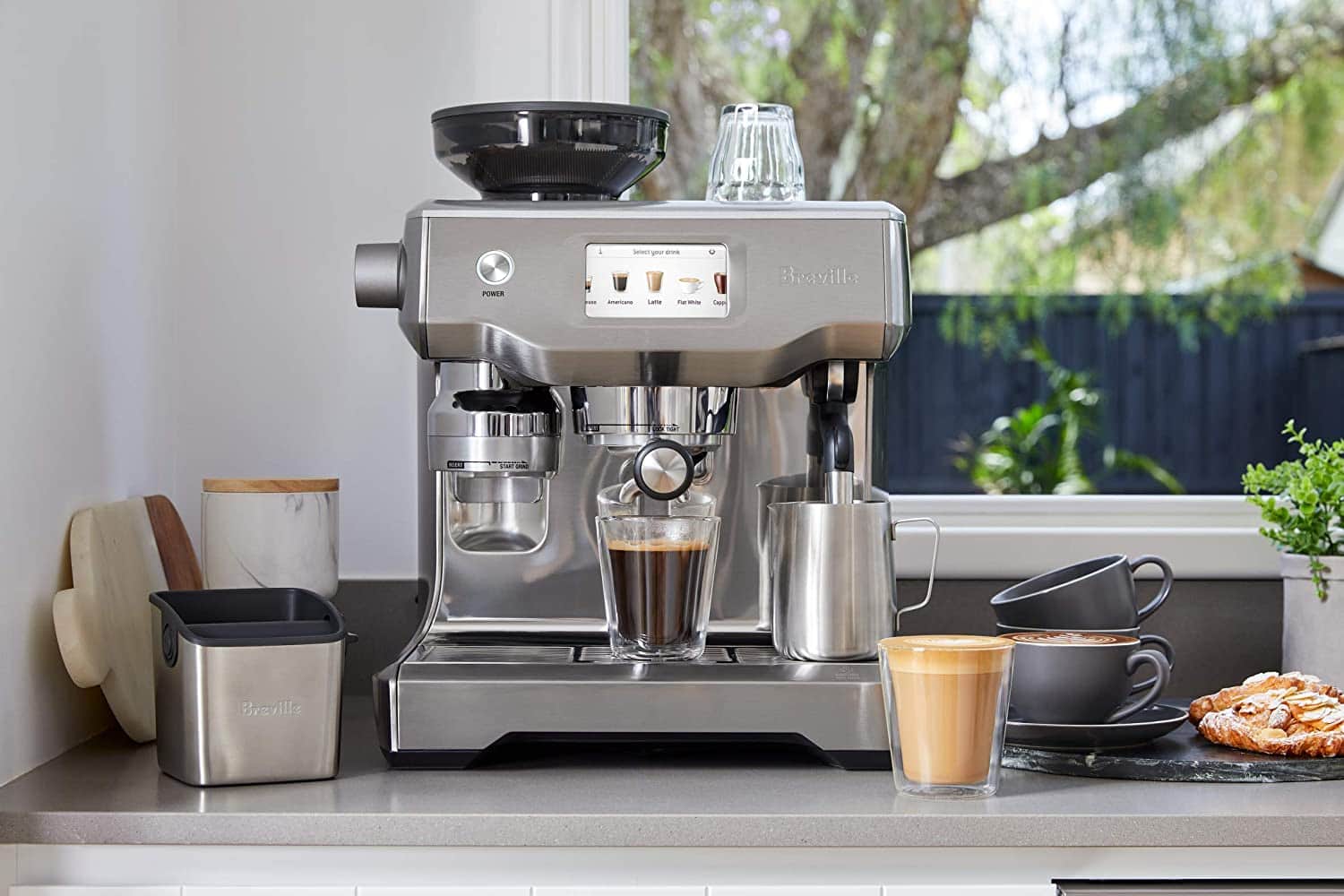 Black breville coffee outlet machine