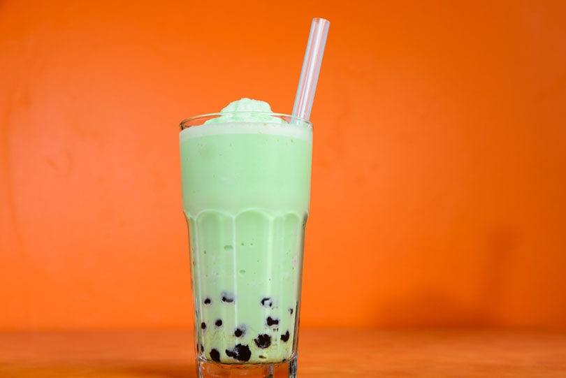 honeydew milk tea with tapioca pearls