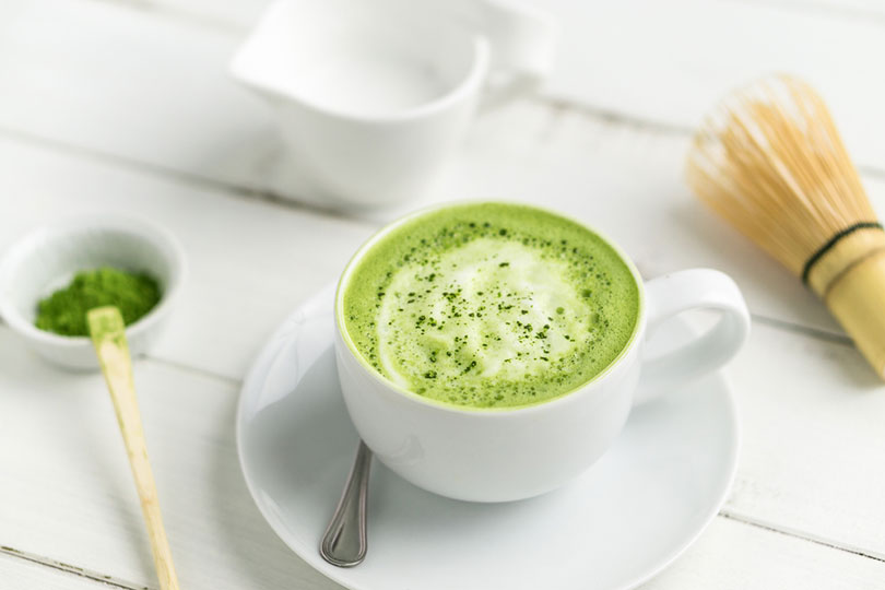 matcha collagen latte