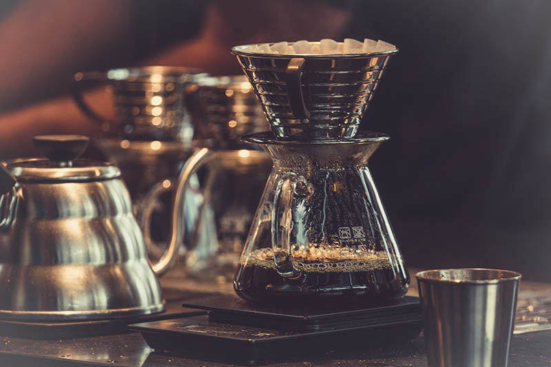 brewed coffee using chemex