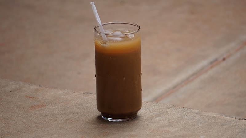 a glass of iced coffee